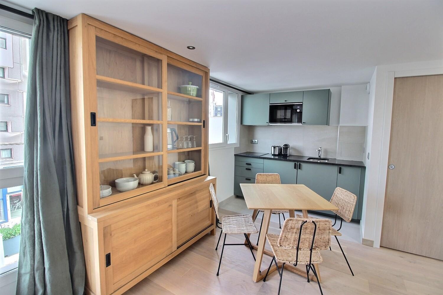 Apartment Parisian L Montmartre *