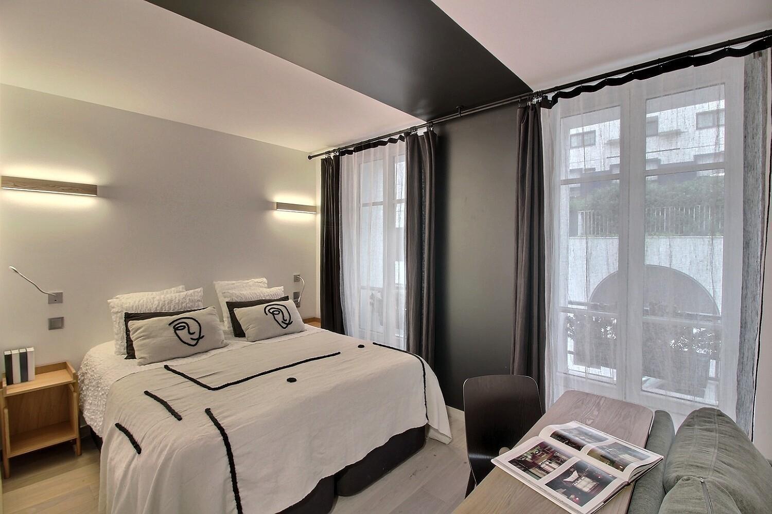Parisian L Montmartre Apartment Paris